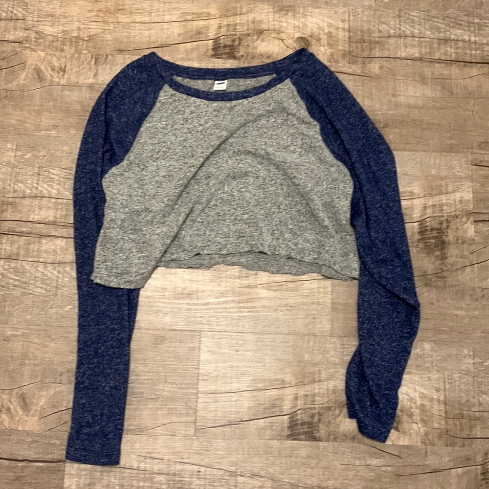 Blue and gray cropped sweater for teens- LARGE IN WOMENS
